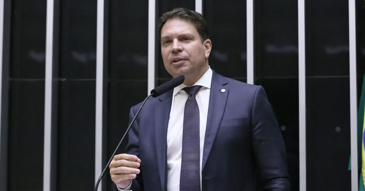 Ramagem é detido pelo ICE em Orlando e caso expõe como funciona a custódia migratória nos EUA