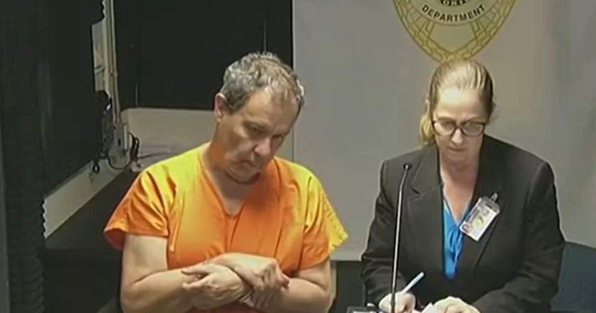 Médico brasileiro é preso em Miami acusado de retirar objetos de malas no aeroporto